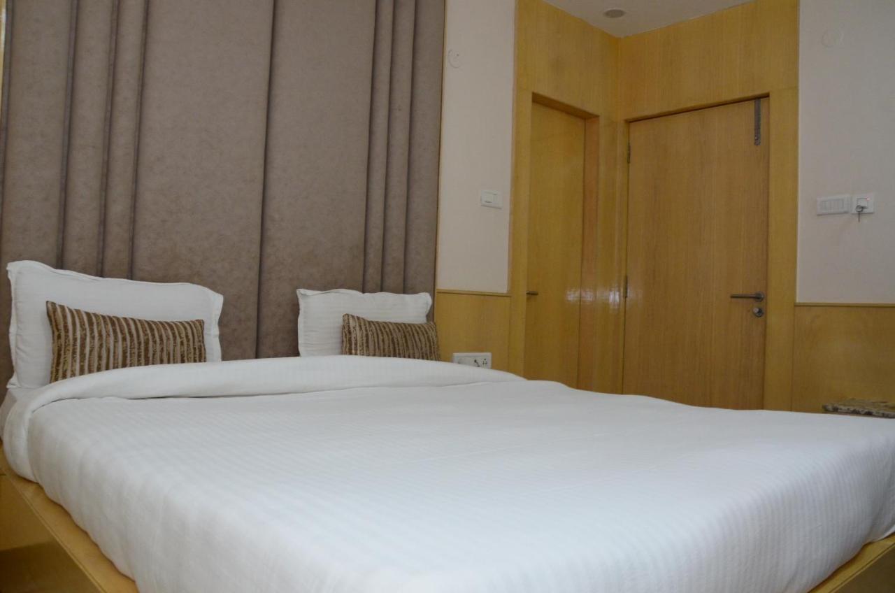 Hotel Crytsal Residency Ranchi Exterior foto