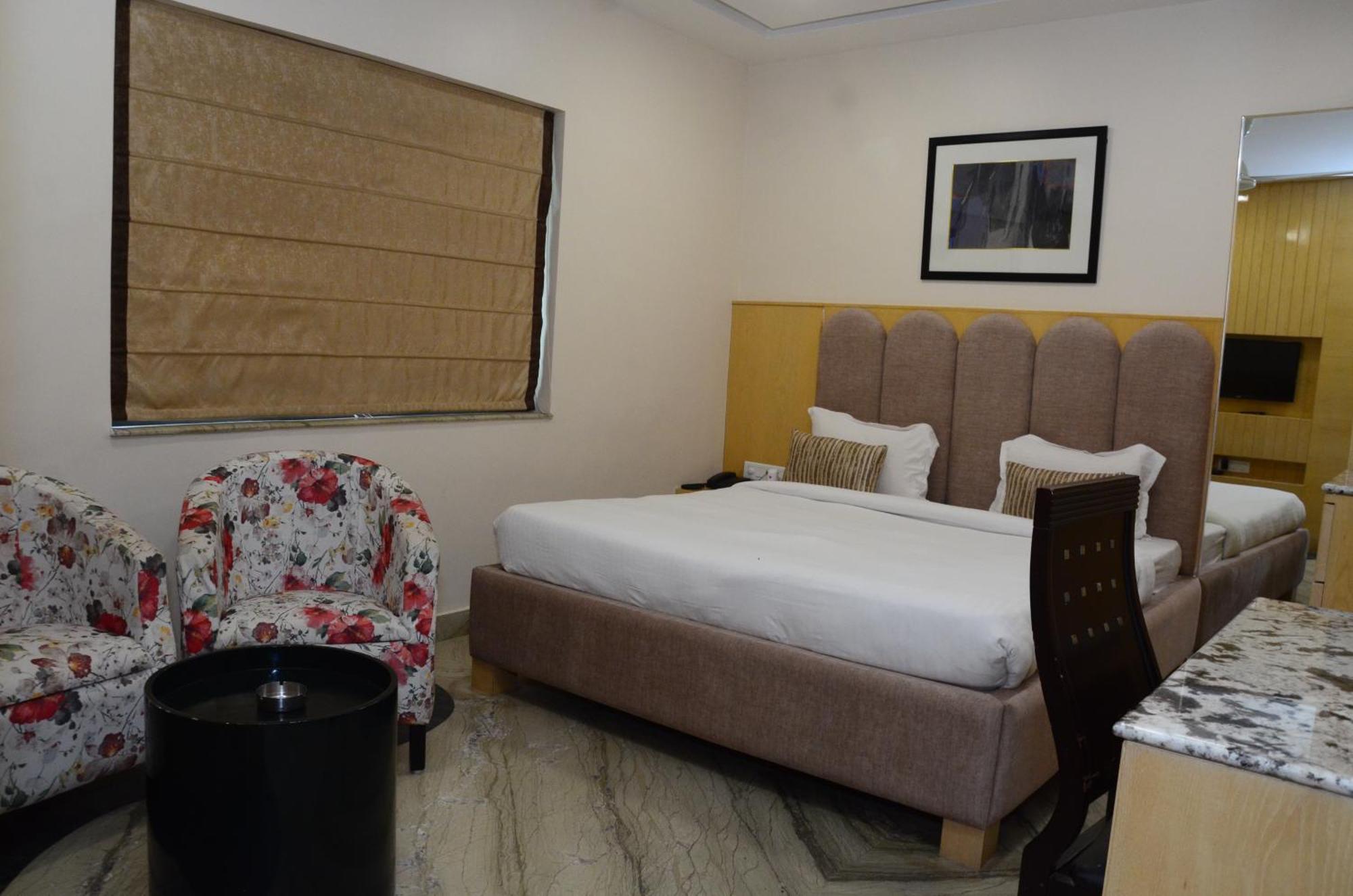 Hotel Crytsal Residency Ranchi Exterior foto